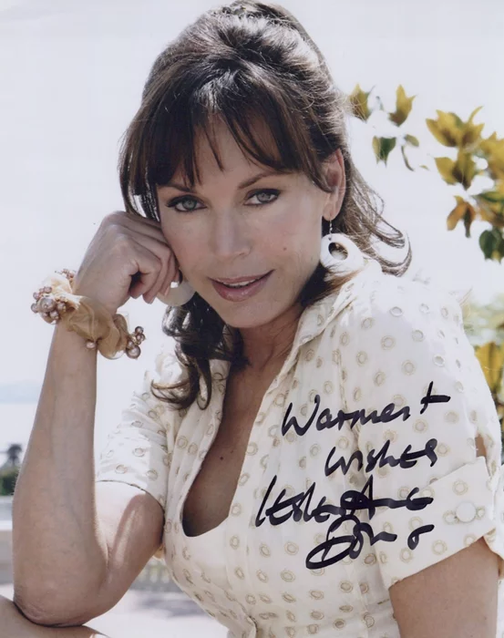 Lesley-Anne Down autograph