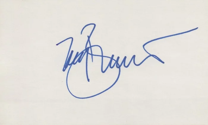 Tony Bennett autograph