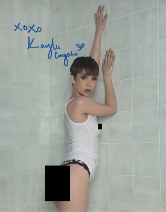 Kayla Coyote autograph