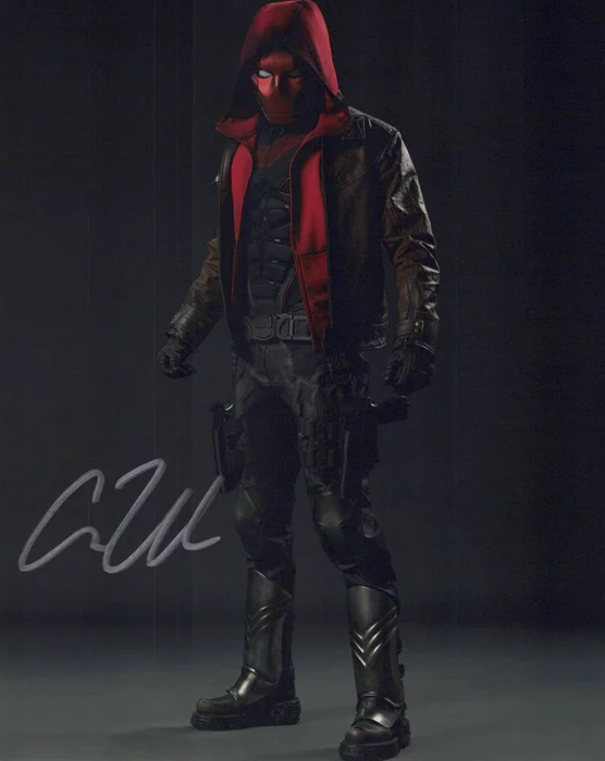 Curran Walters autograph