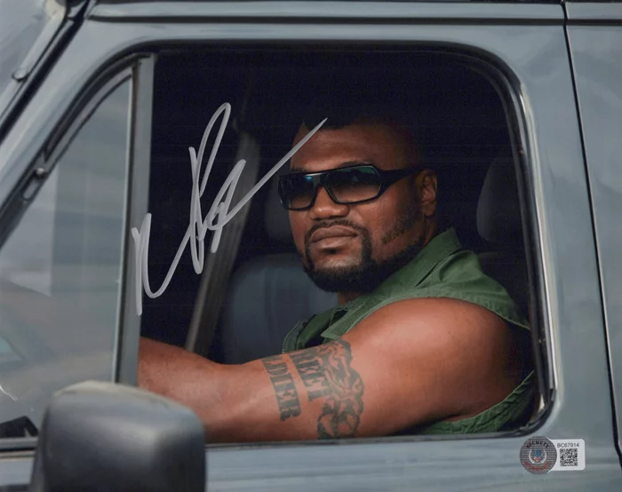 Quinton Jackson autograph