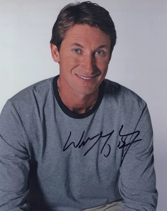 Wayne Gretzky autograph