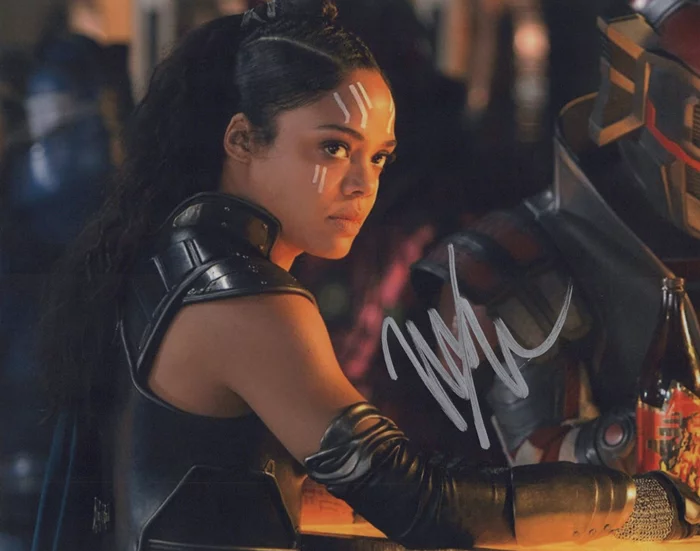 Tessa Thompson autograph