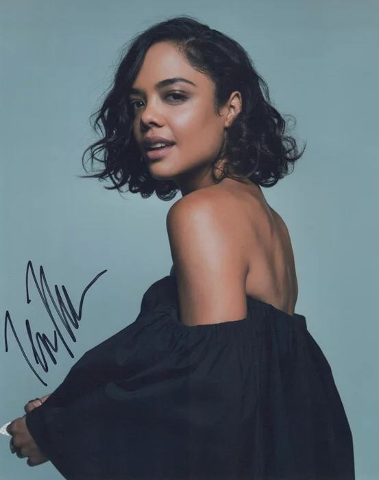 Tessa Thompson autograph