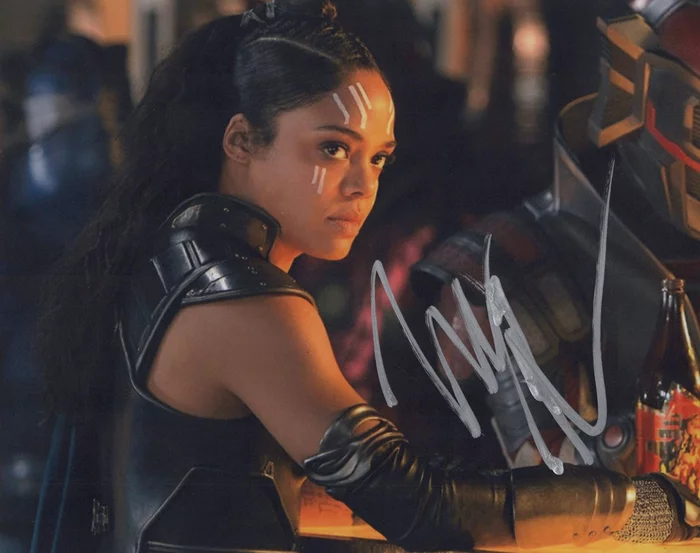 Tessa Thompson autograph