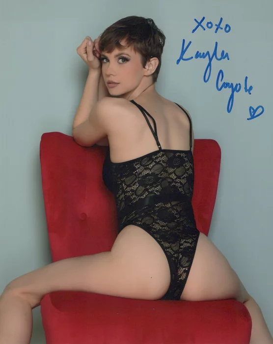 Kayla Coyote autograph