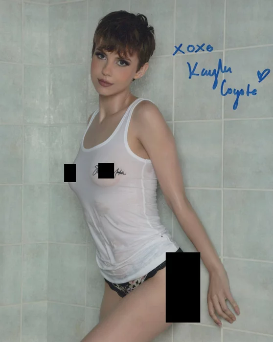 Kayla Coyote autograph