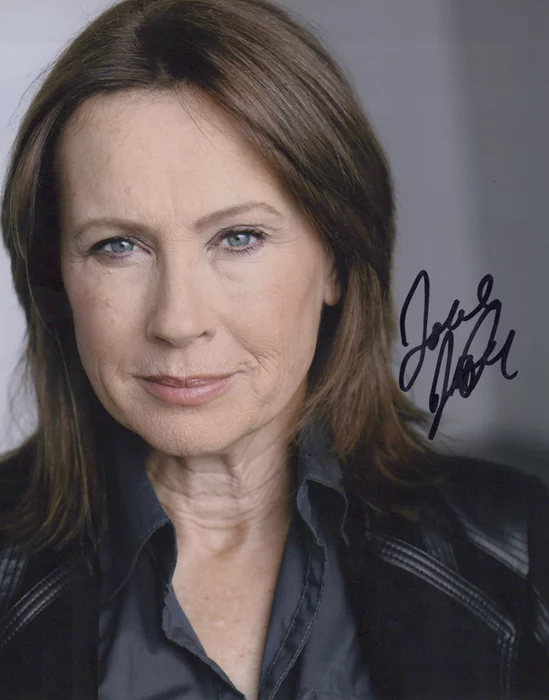 Jennifer Collins autograph