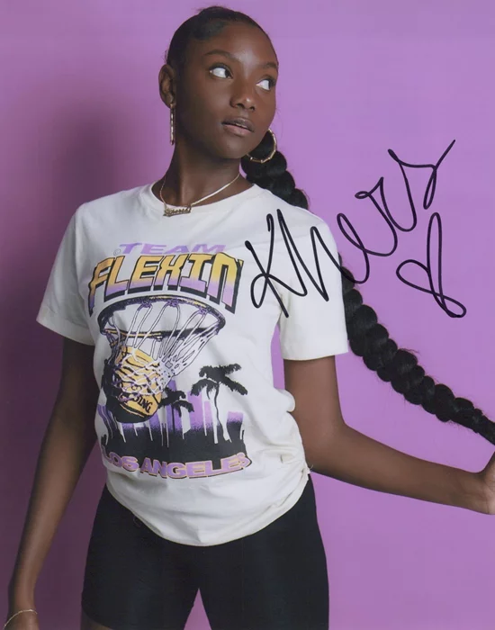 Kheris Rogers autograph