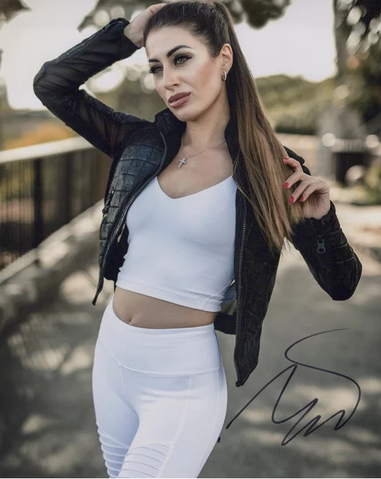 Maria Hageli autograph