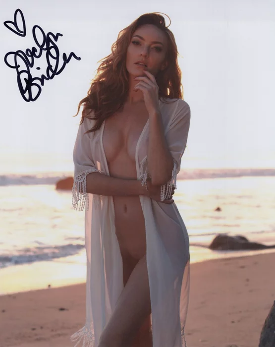 Jocelyn Binder autograph