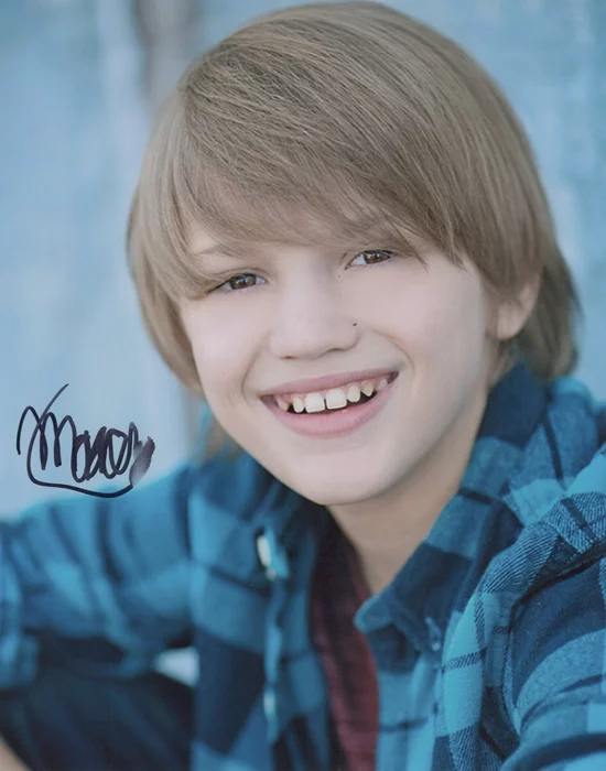 Mason McNulty autograph