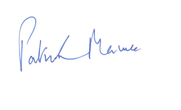 Patrick MacNee autograph