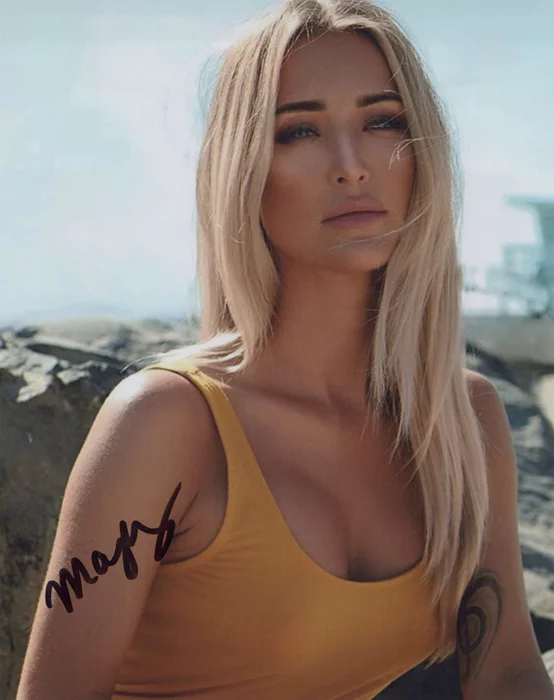 Magdalena Kalley autograph