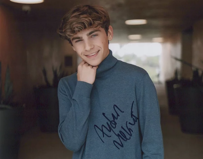 Ayden Mekus autograph