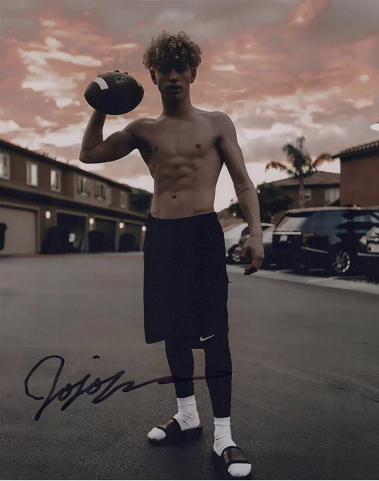 Jojo Tua autograph