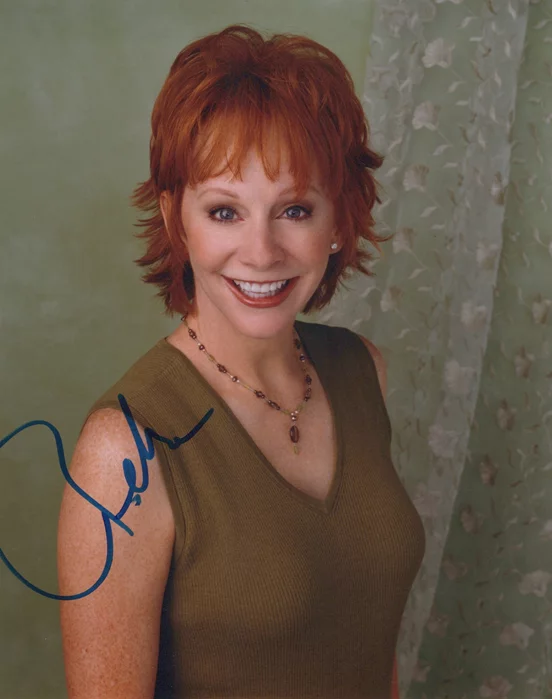 Reba McEntire autograph