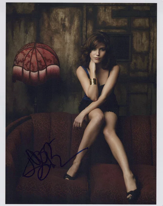Sophia Bush autograph