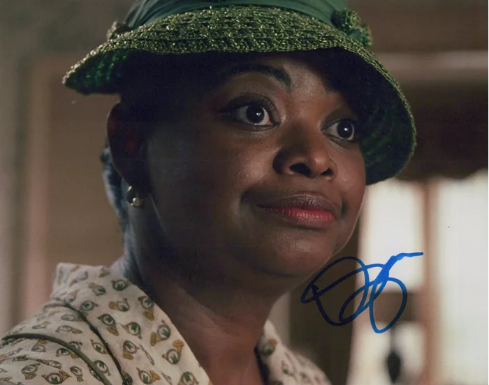 Octavia Spencer autograph
