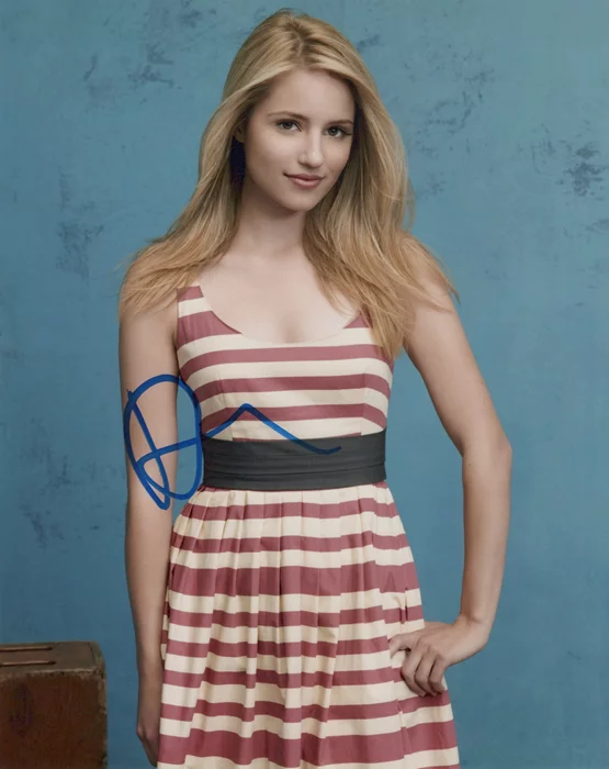 Dianna Agron autograph