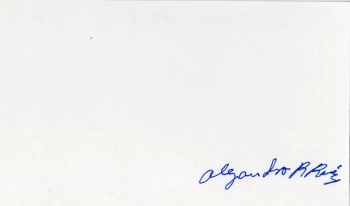 Alejandro Ruiz autograph