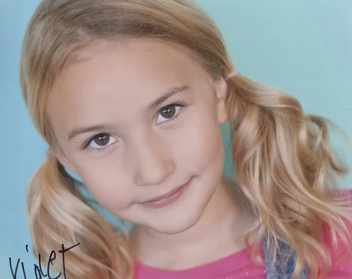 Violet Raine McMahan autograph