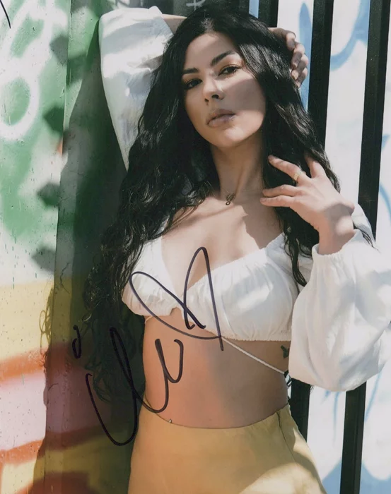 Ilo Musk autograph