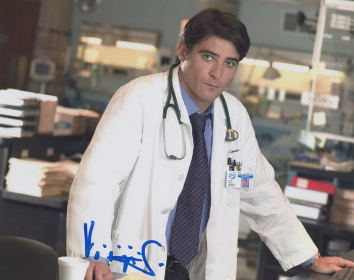 Goran Visnjic autograph