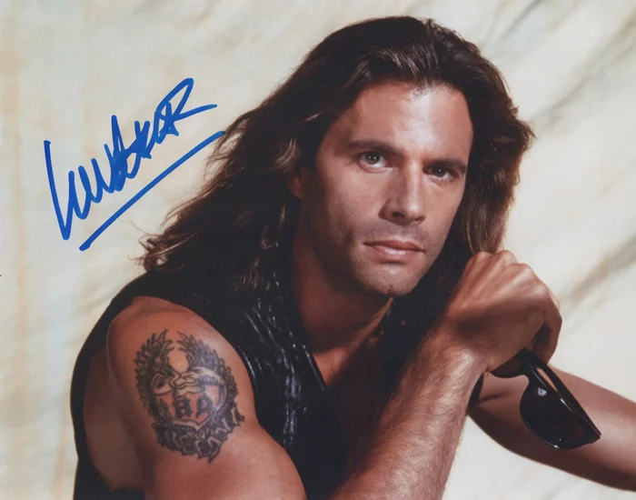 Lorenzo Lamas autograph