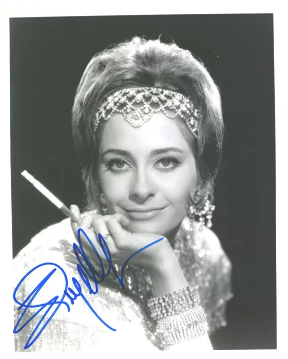 Elizabeth Ashley autograph
