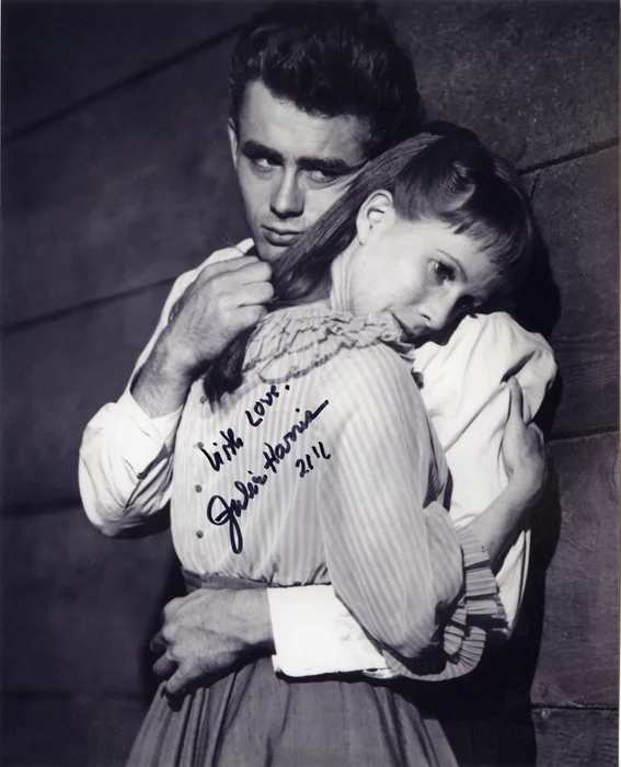 Julie Harris autograph