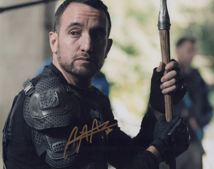 Carlos Navarro autograph