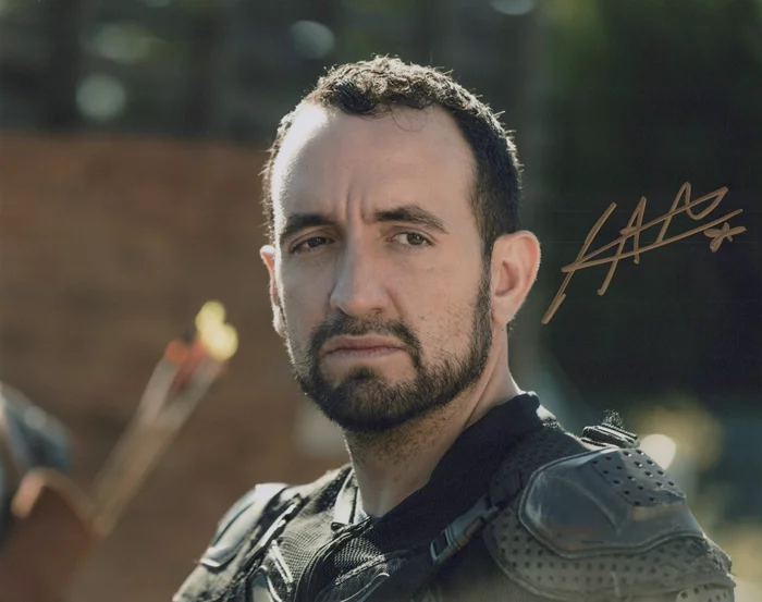 Carlos Navarro autograph