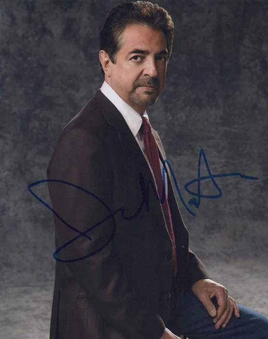 Joe Mantegna autograph