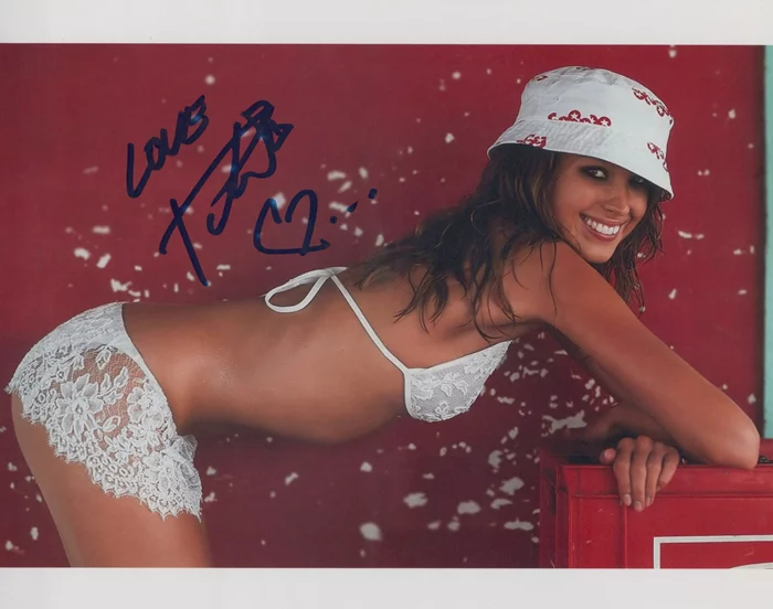 Petra Nemcova autograph