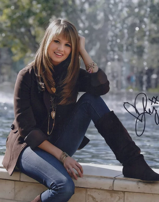 Debby Ryan autograph