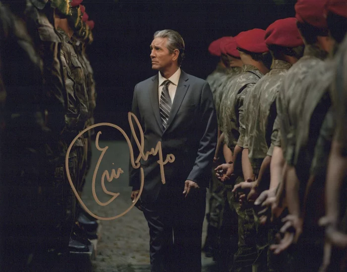 Eric Roberts autograph