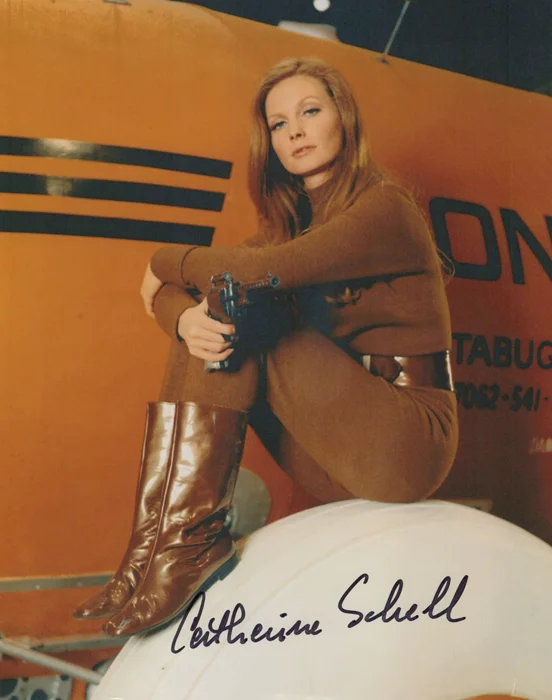 Catherine Schell autograph