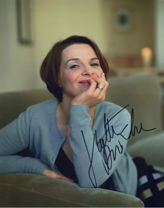 Juliette Binoche autograph