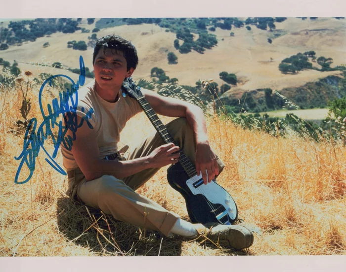Lou Diamond Phillips autograph