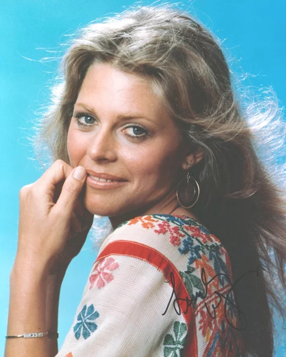 Lindsay Wagner autograph