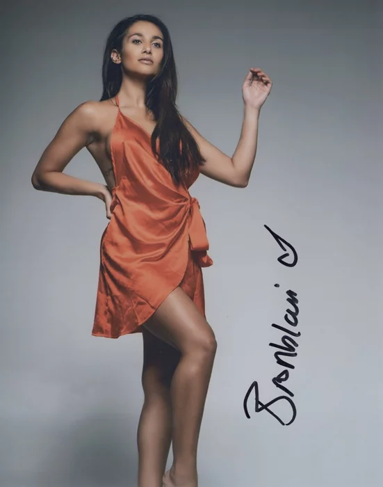 Bronwyn Blair autograph