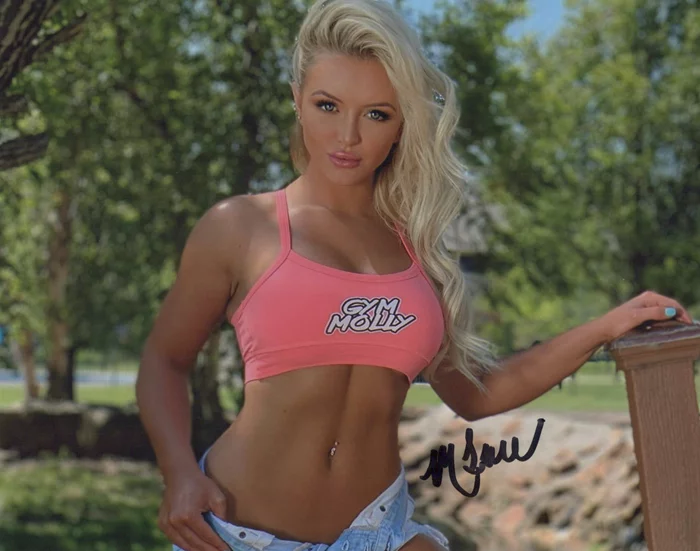 Makenna Miller autograph