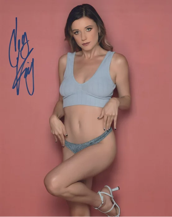 Cecily Flight autograph