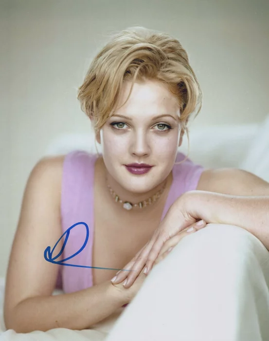 Drew Barrymore autograph