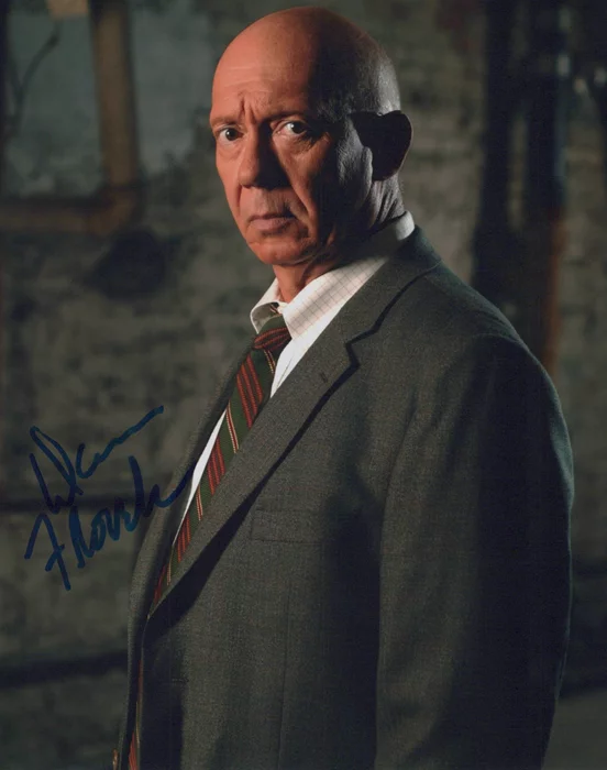 Dann Florek autograph
