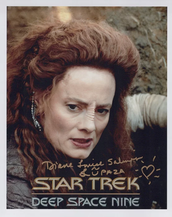 Diane Salinger autograph