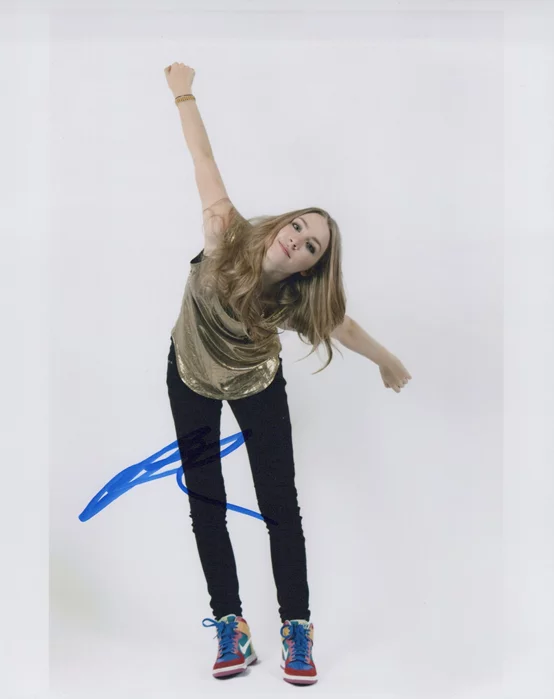 Saoirse Ronan autograph