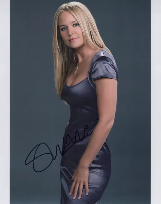 Sharon Case autograph