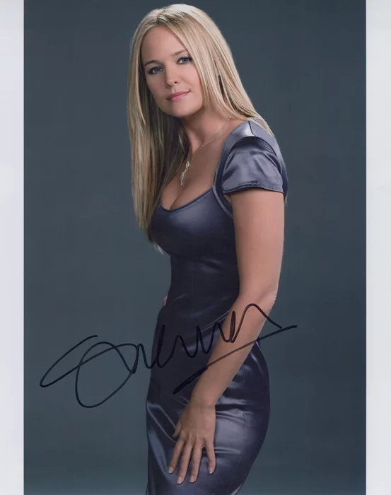 Sharon Case autograph